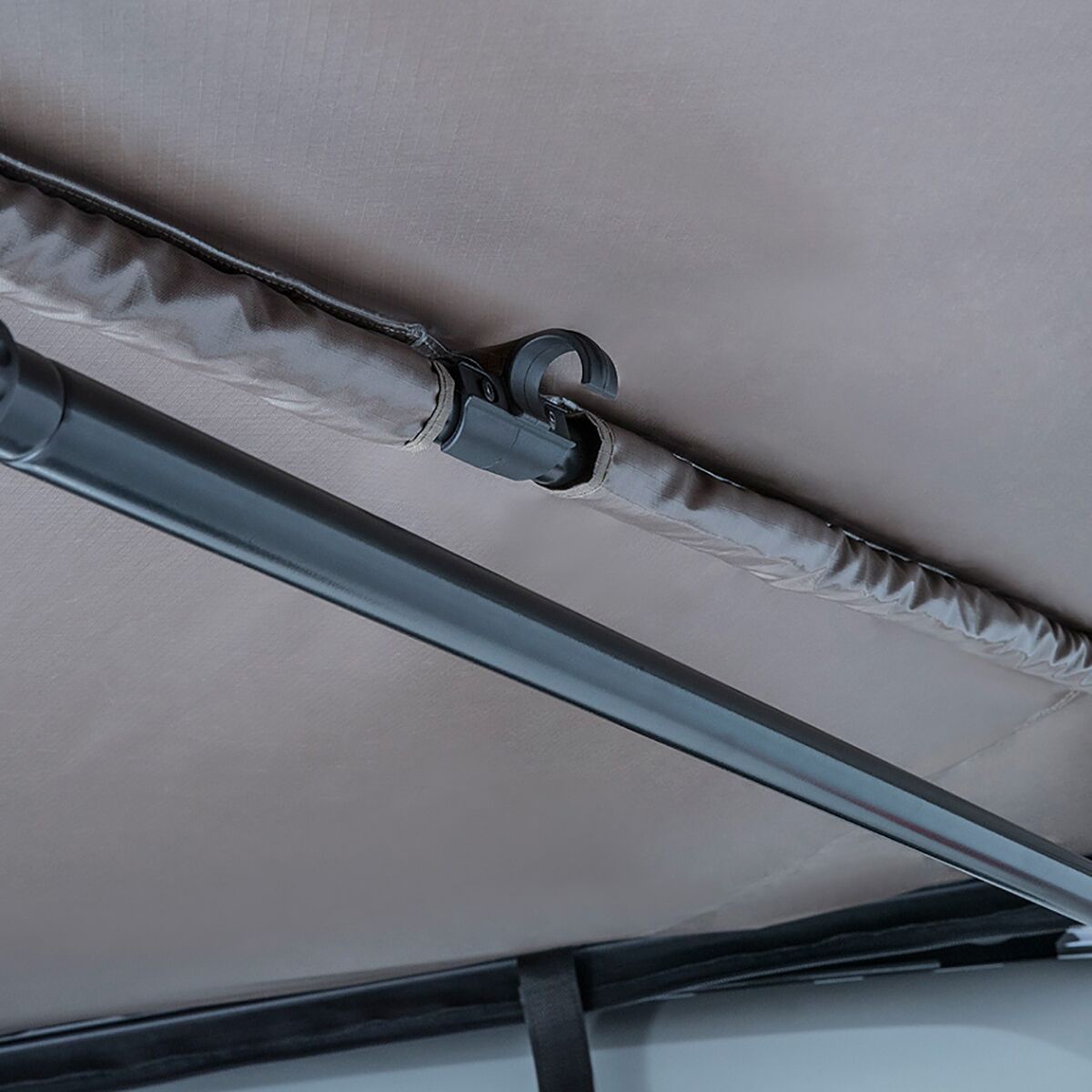 Rhino-Rack Batwing Awning