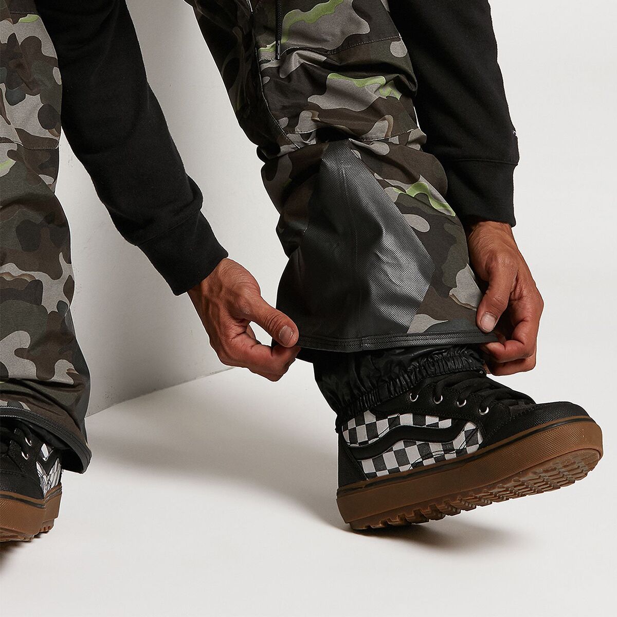 Men/'s Volcom Rain GORE-TEX Bib Overall Pant