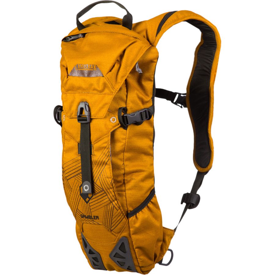 Buy hiking gear cusco, camelbak hydration daypacks hiking, louis