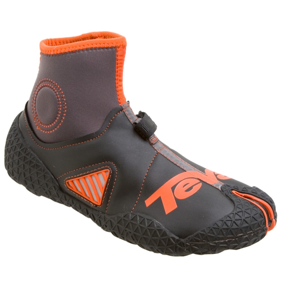 teva neoprene shoes