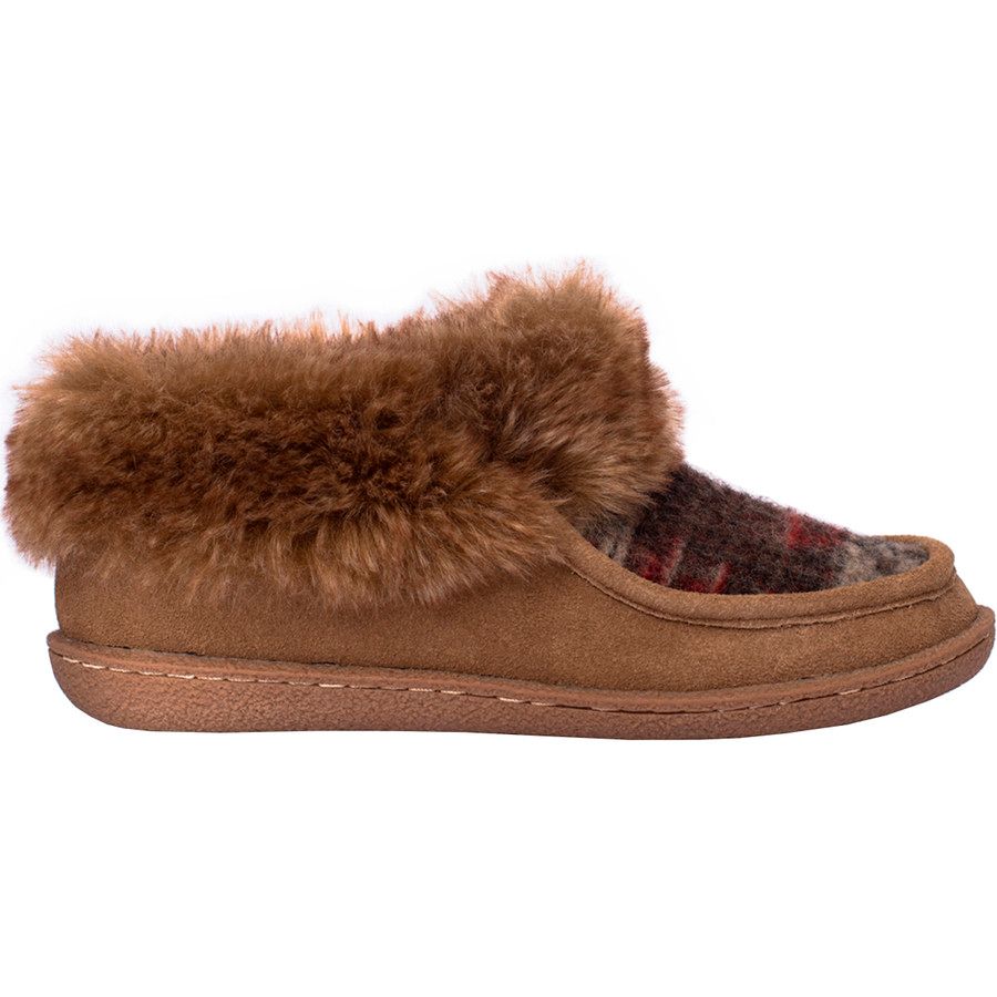 womens woolrich slippers woolrich footwear autumn ridge slipper s womens woolrich slippers woolrich footwear autumn ridge slipper s