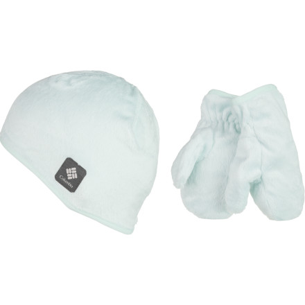 Columbia Pearl Plush Set