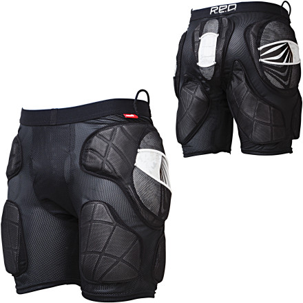 Red Total Impact Short - 2008