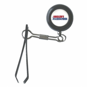 Clip-On Retractor with Nippers