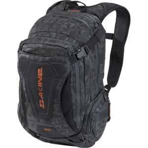 DAKINE Apex Pack w/100oz QD 