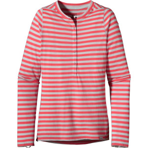 Click to Enlarge for Patagonia Merino 2 Lightweight HenleyTop - Women's Patagonia Merino 2 Lightweight HenleyTop - Women's -image