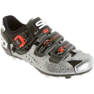 Dominator 5 Women's Shoes