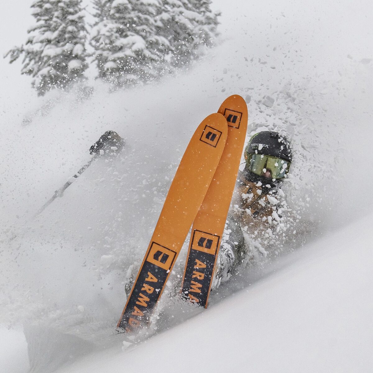 即発送 アルマダ ARMADA WHITEWALKER 121 shift Armada Whitewalker 121 Skis 2025 | evo