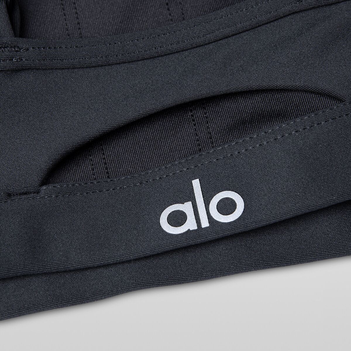 ALO YOGA Airlift Intrigue Bra - Women's - Clothing