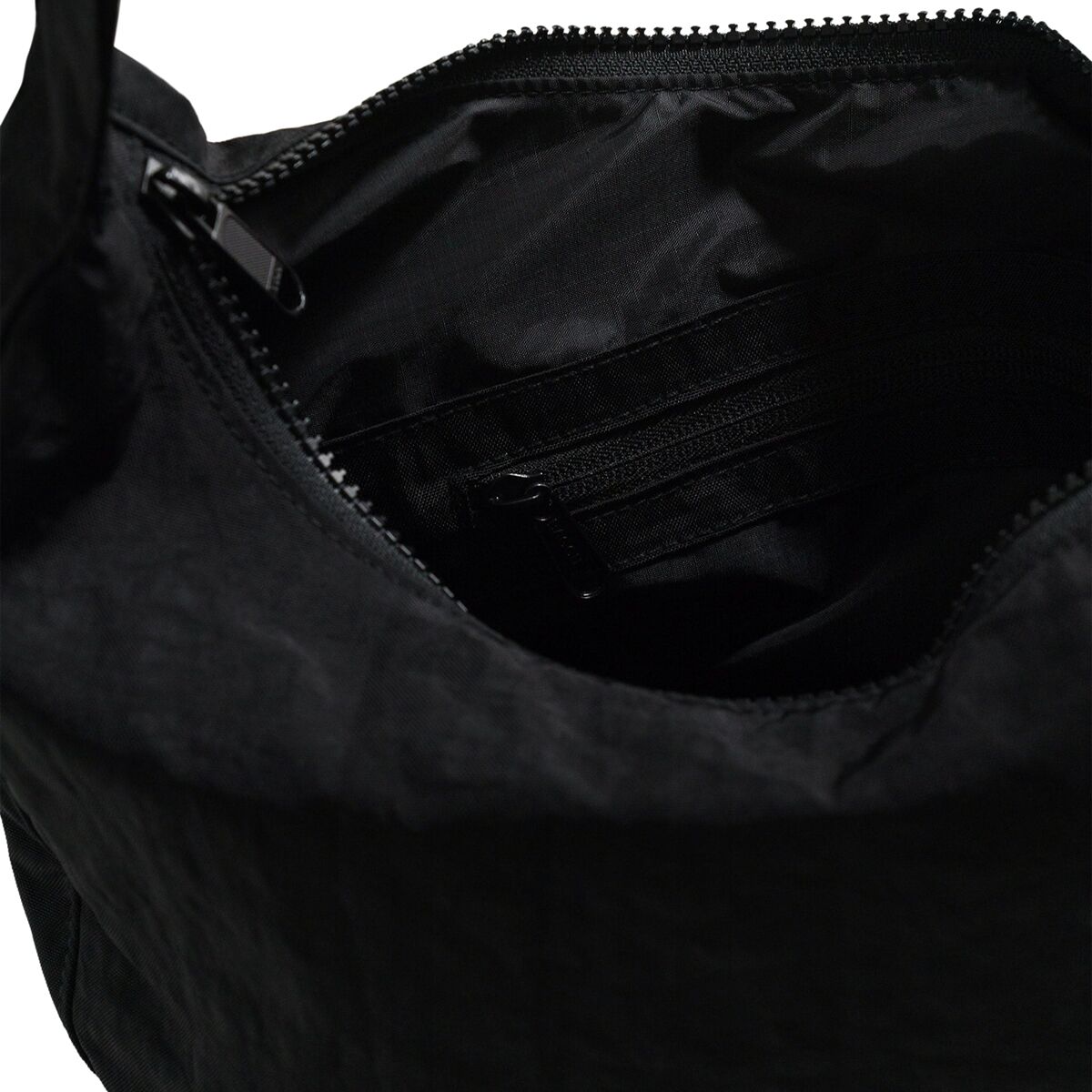 BAGGU MEDIUM NYLON CRESCENT BAG 黒　アメリカ購入 Baggu | Medium Nylon Crescent Bag in Black | Shopzane – Zane