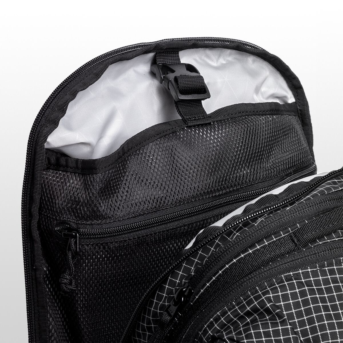 black diamond dawn patrol 15l backpack