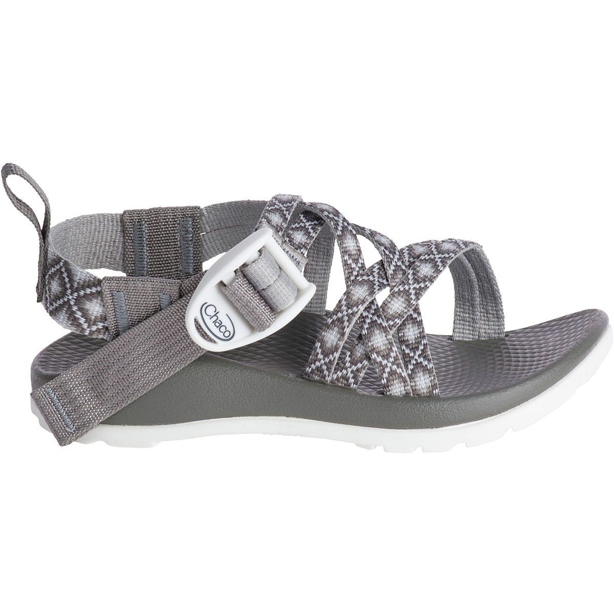 cheap kids chacos