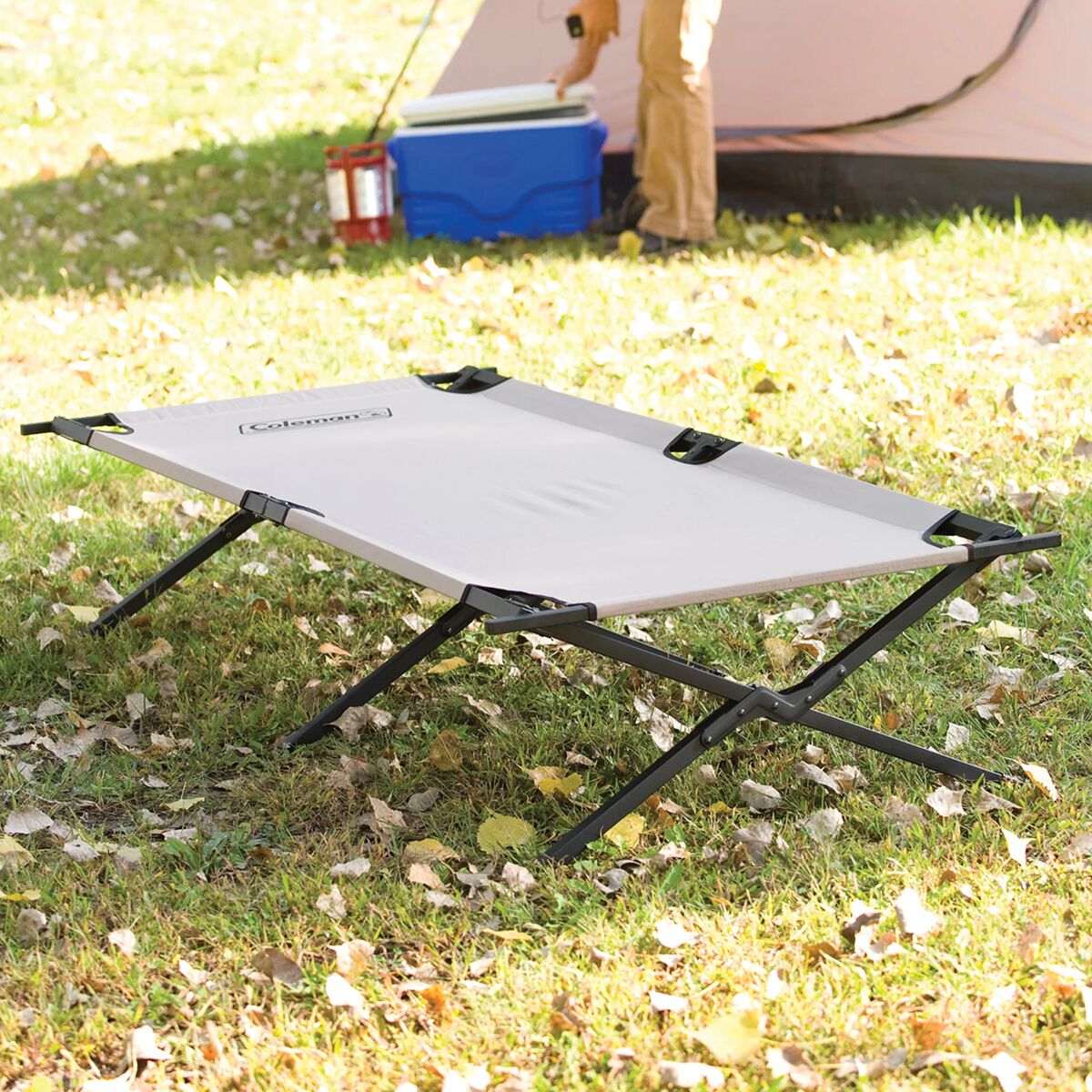 Coleman Trailhead II Cot - Hike & Camp