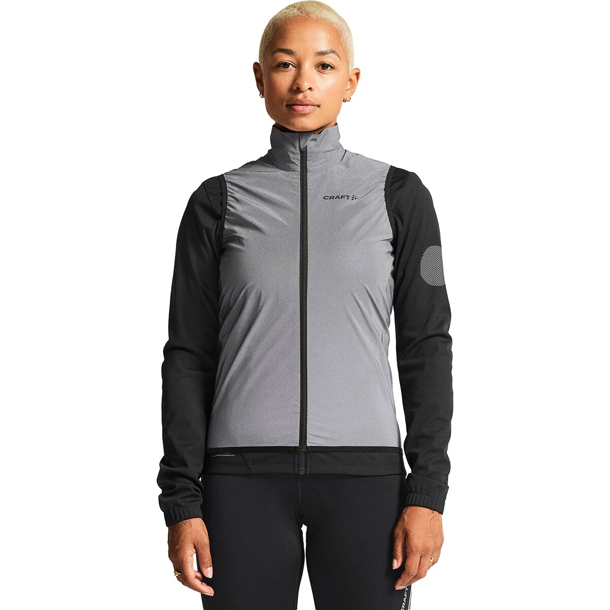 Image of Craft Adv Essence Lumen Wind Vest - Women's Silver Reflective/Black, L