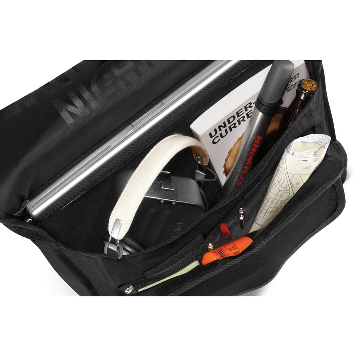 人気メーカー・ブランド Chrome Buran Bike - Bag Messenger 26L II バッグ
