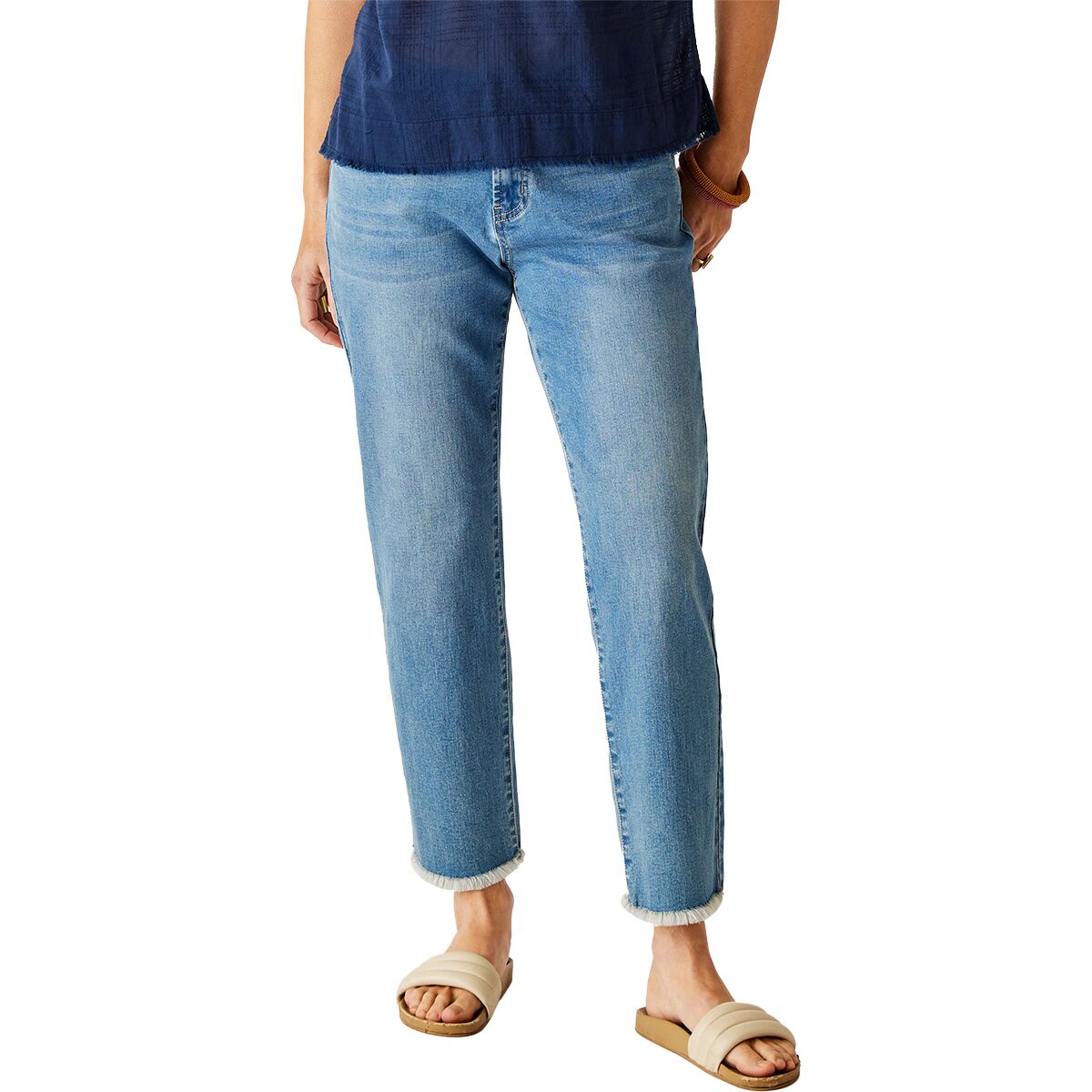 Image of Carve Designs Austin Crop Jean - Women's Blue Tide, 8