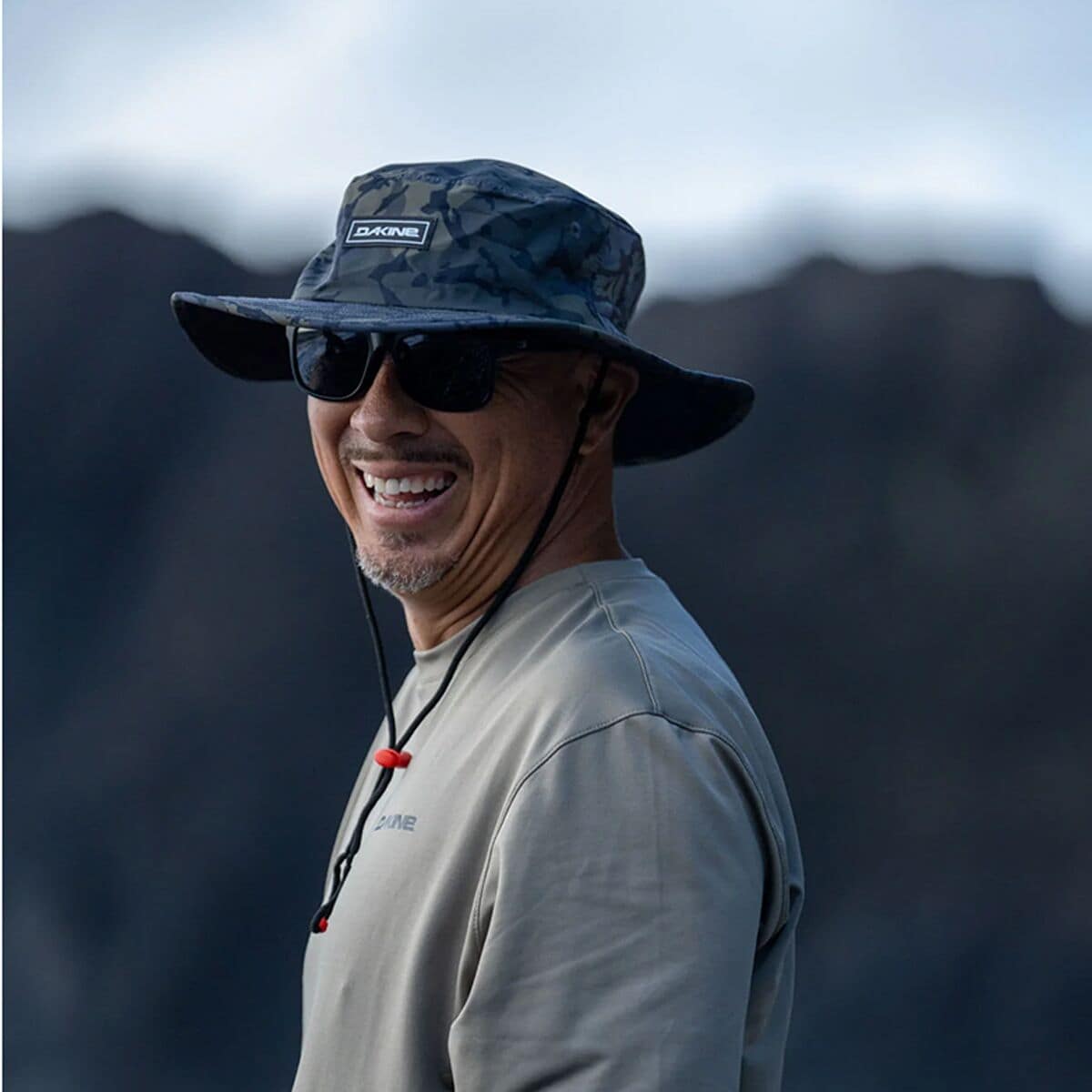 Dakine no zone hat discount