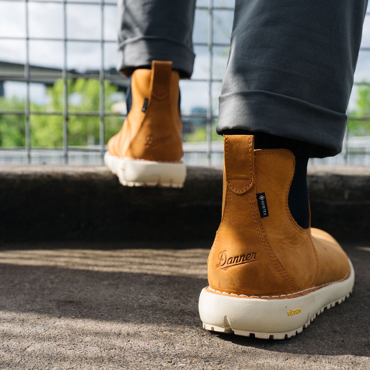 Danner Tramline Chelsea 917 GTX Boot - Men's - Footwear