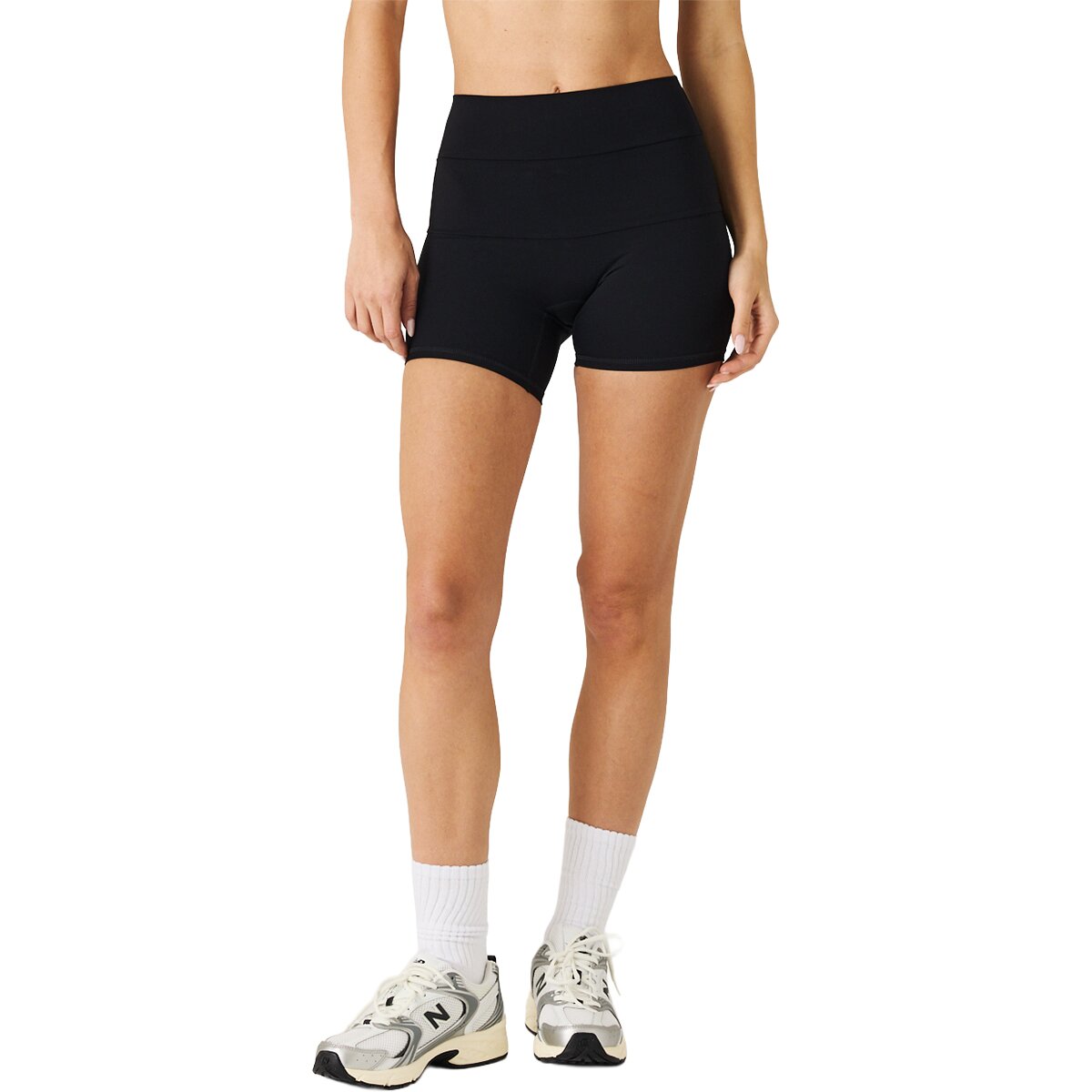 Image of Daughter Lessons Cruise Short - Women's Black, L