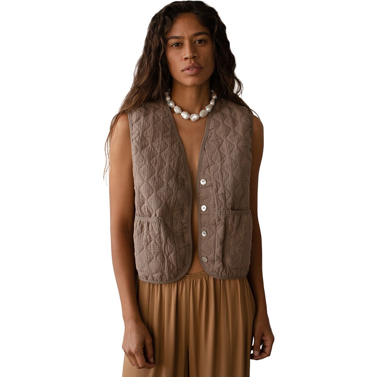 Image of Donni The Quilted Vest - Women's Mushroom, XS