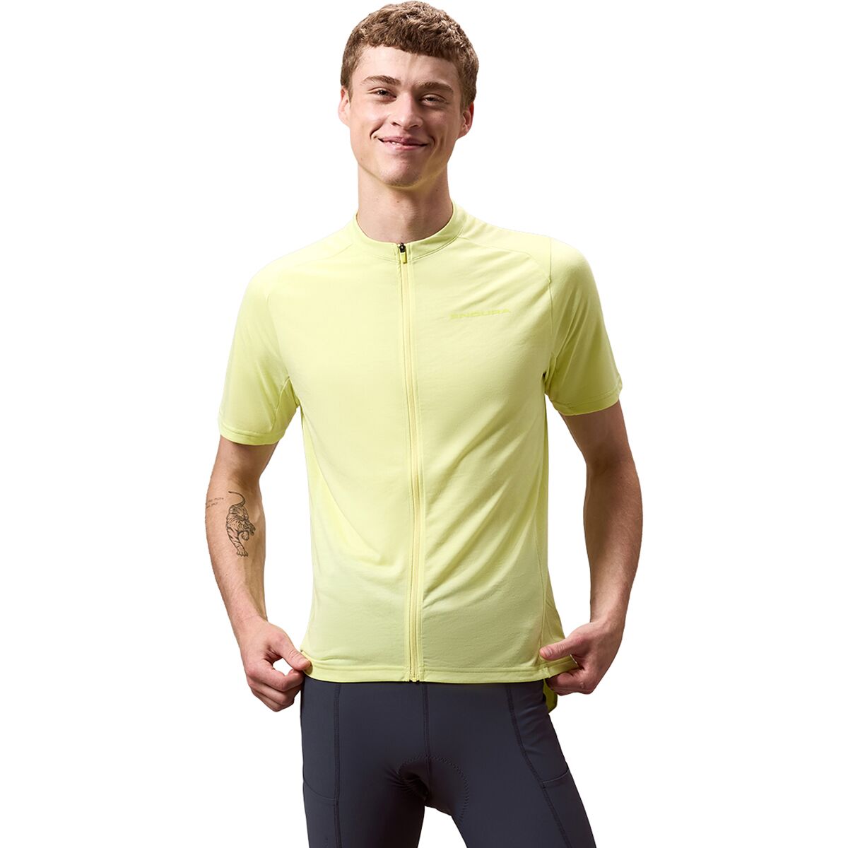 Image of Endura Loop Short-Sleeve Zipped Jersey - Men's Oil Seed, L