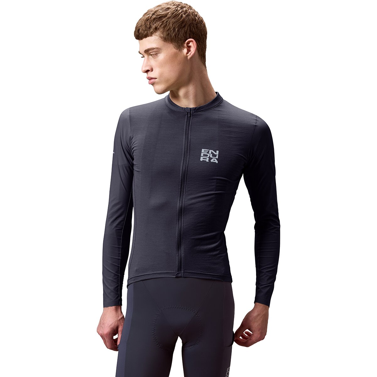 Image of Endura Alltrack Ride Long-Sleeve Jersey - Men's Carbon Grey, S