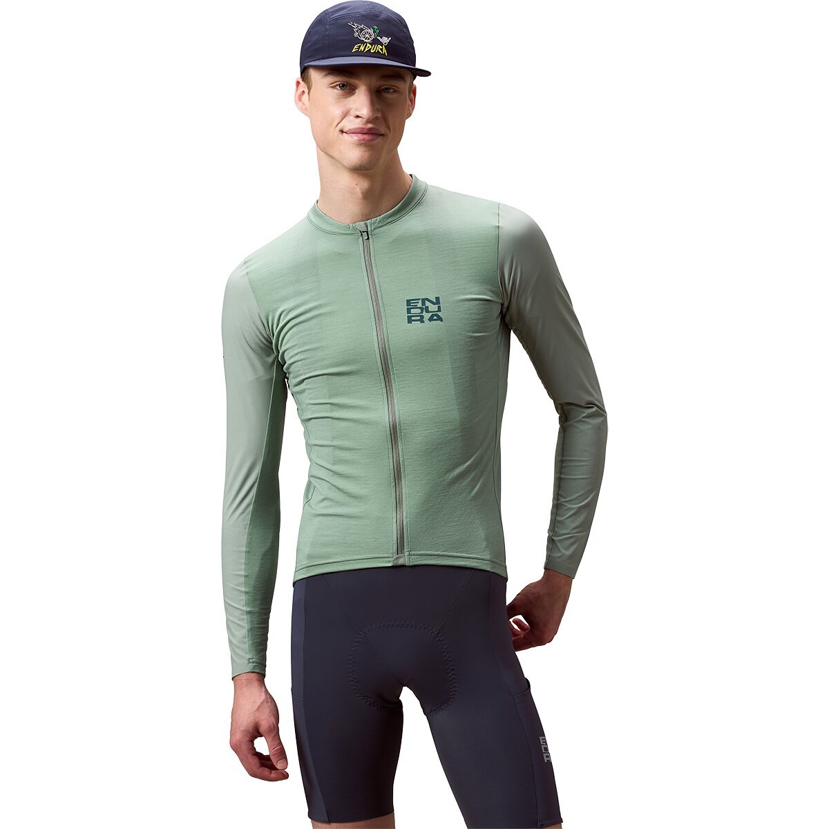 Image of Endura Alltrack Ride Long-Sleeve Jersey - Men's Sage Green, M