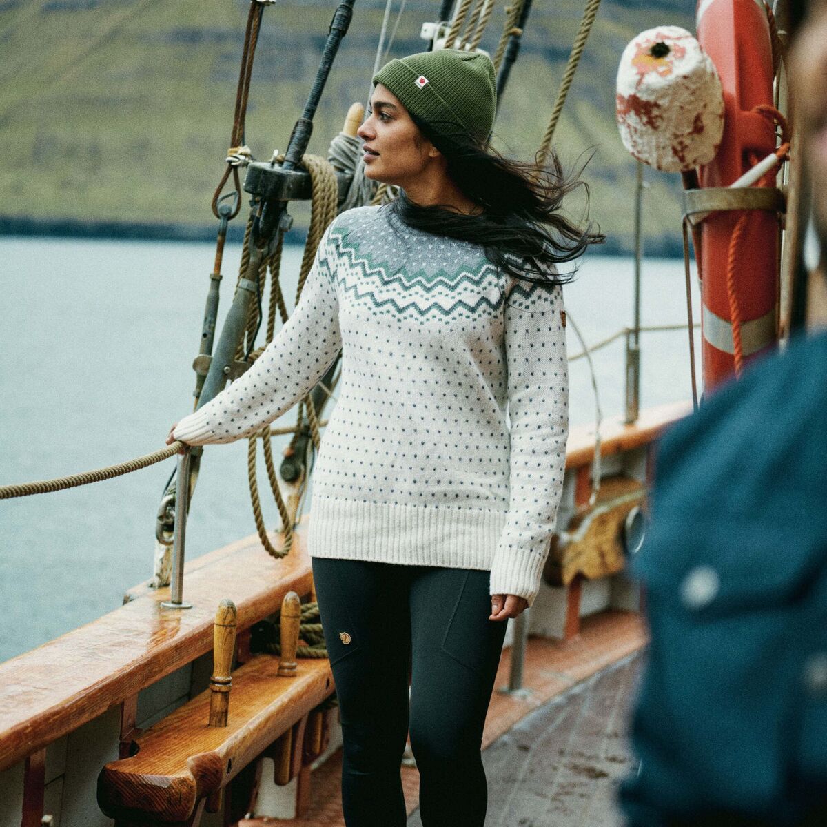 (取寄) フェールラーベン レディース ニット セーター - ウィメンズ Fjallraven women Ovik Knit Sweater - Women's Buckwheat Brown-Chalk White Fjallraven Ovik Knit Sweater - Women's - Clothing