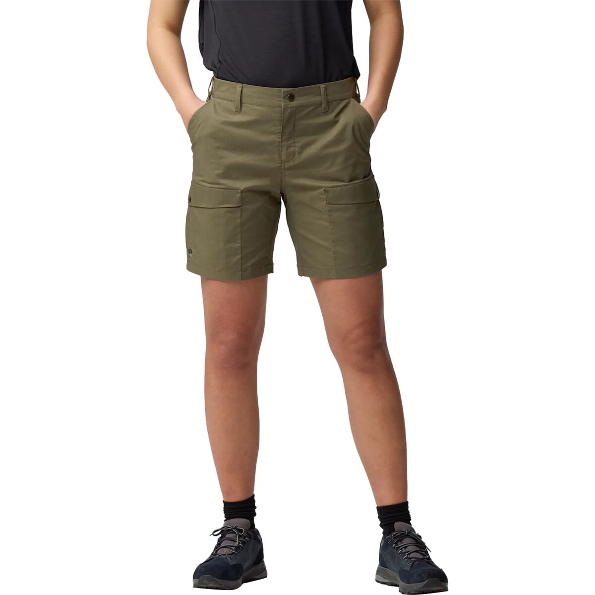 Image of Fjallraven Abisko Hybrid Trail Short - Women's Laurel Green, US 8/EU 40