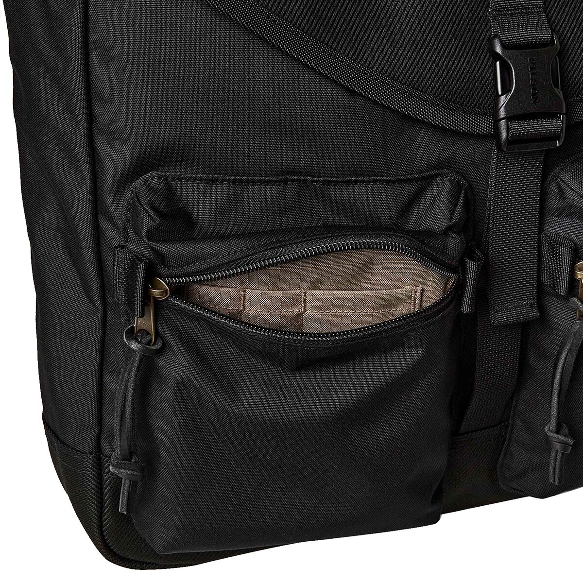 filson surveyor messenger bag フィルソン バッグ Filson Surveyor Messenger Bag - Accessories