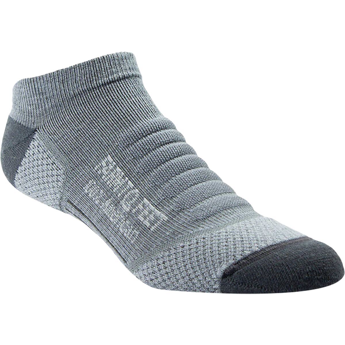 Image of Farm To Feet Damascus Technical Low Sock - Men's Charcoal, S