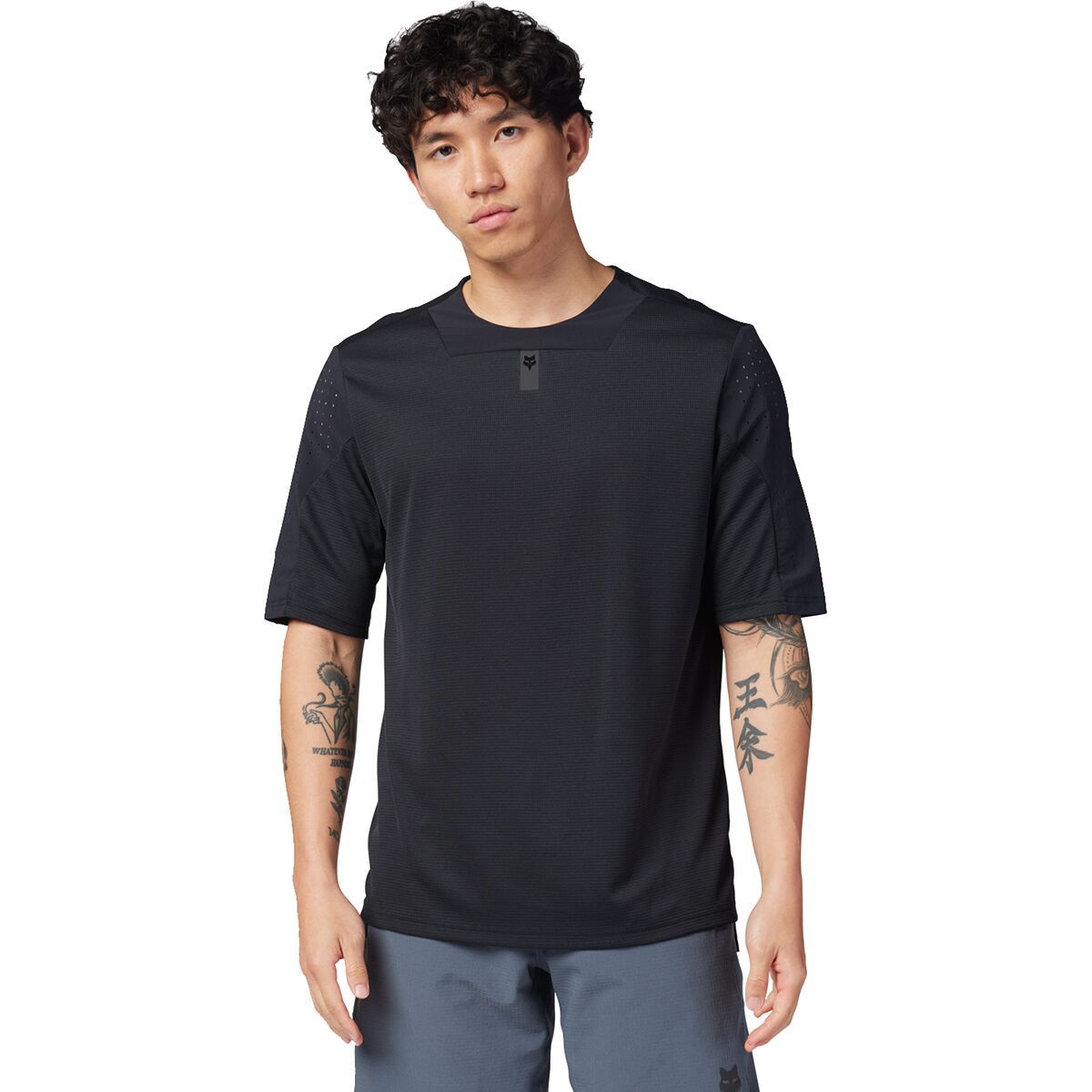 Fox Racing Defend Short-Sleeve Jersey - Men's Black, L