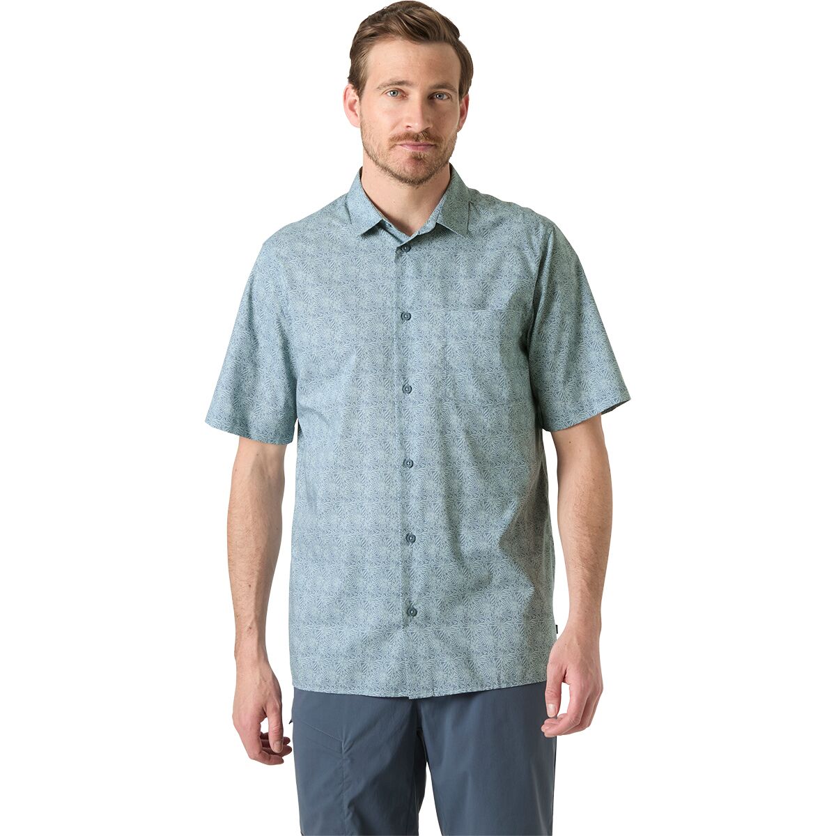 Image of Helly Hansen Viken Short-Sleeve Shirt - Men's Washed Navy Stencil Sm Aop, M
