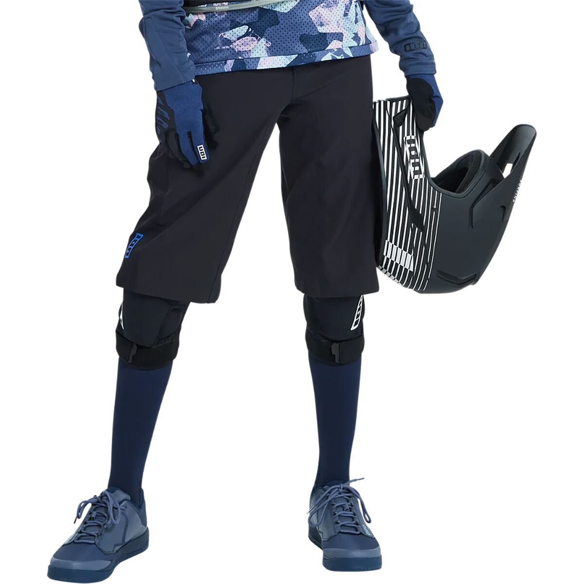 Image of ION Scrub Amp BAT Short - Women's Black, S