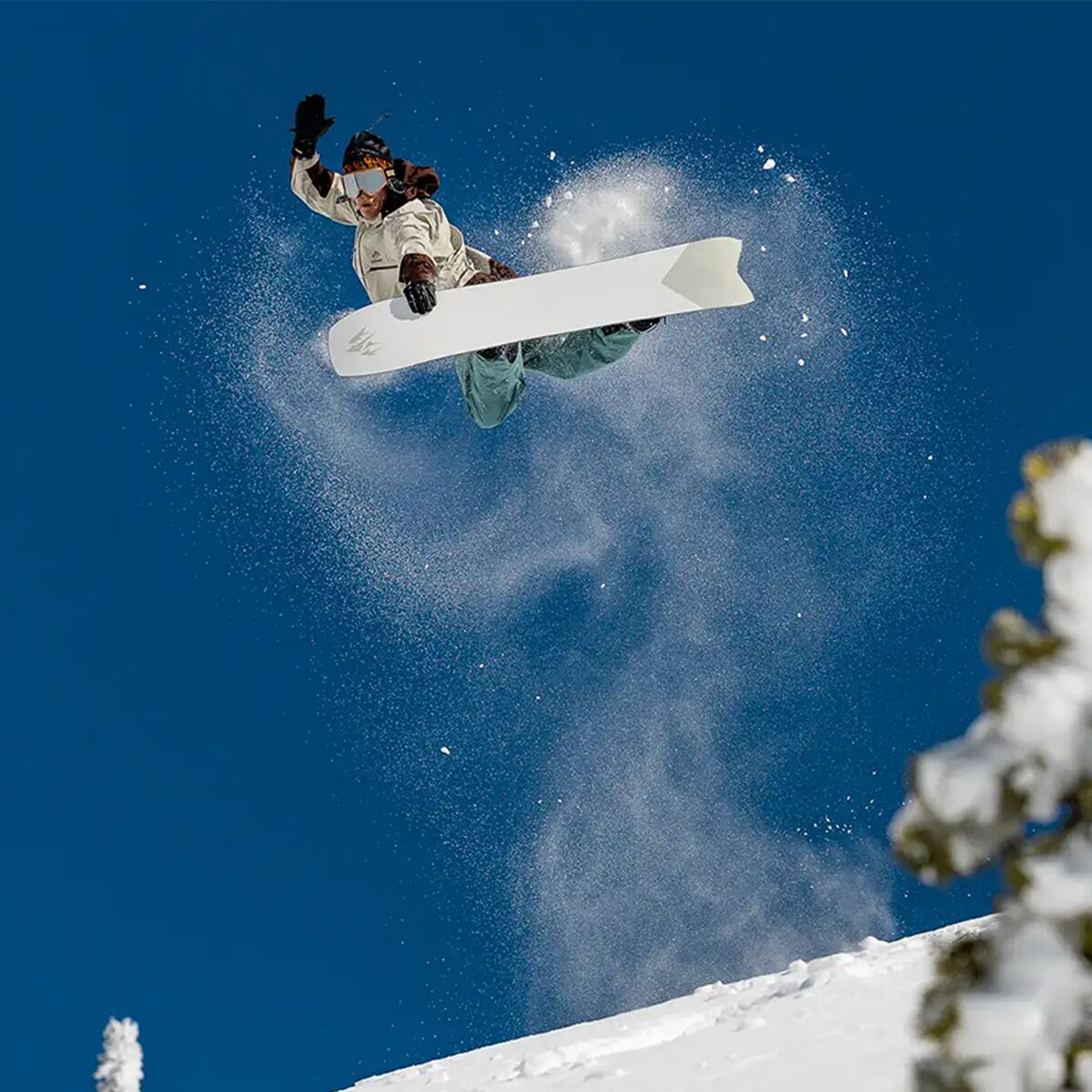 Jones Snowboards Hovercraft 2.0 Snowboard - 2026