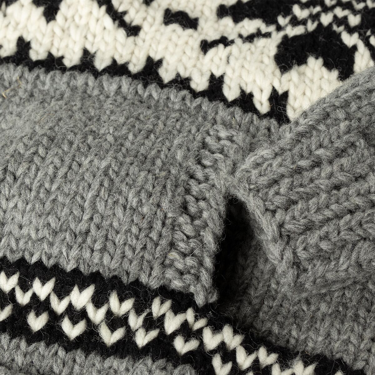 Kanata Hand Knits Snowflake Sweater - Men