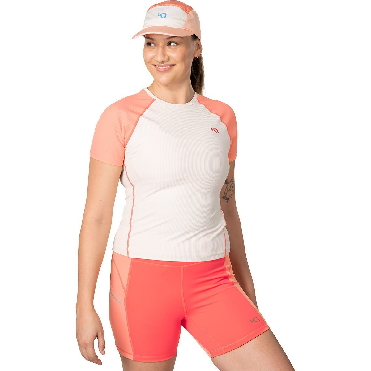Image of Kari Traa Linnea T-Shirt - Women's Peach Bloom, L