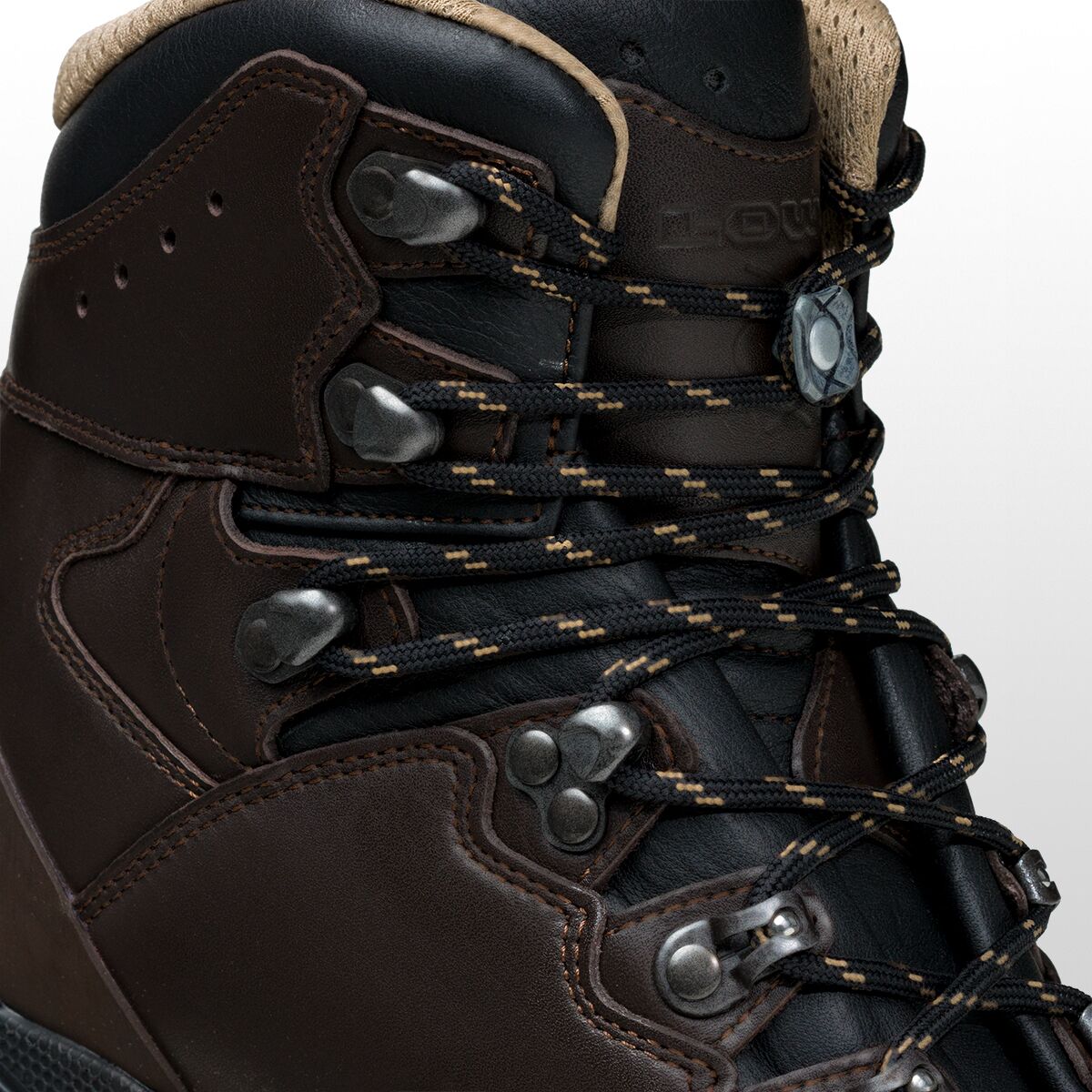 Lowa men's camino sales gtx hiking boot