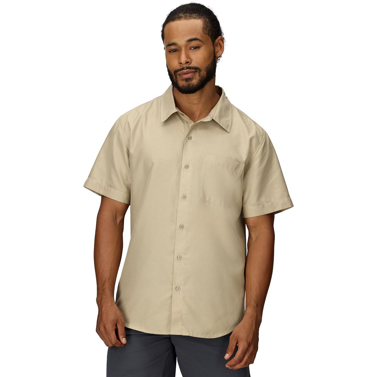 Image of Marmot AirExchange Short-Sleeve Shirt - Men's Chinchilla, XXL