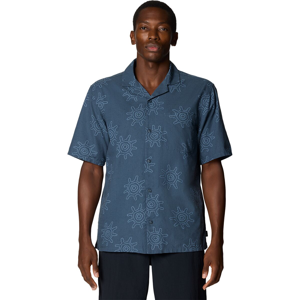 Image of Mountain Hardwear Cottonwood Camp Lite Short-Sleeve Shirt - Mens' Moon Blue Suns Print, XL