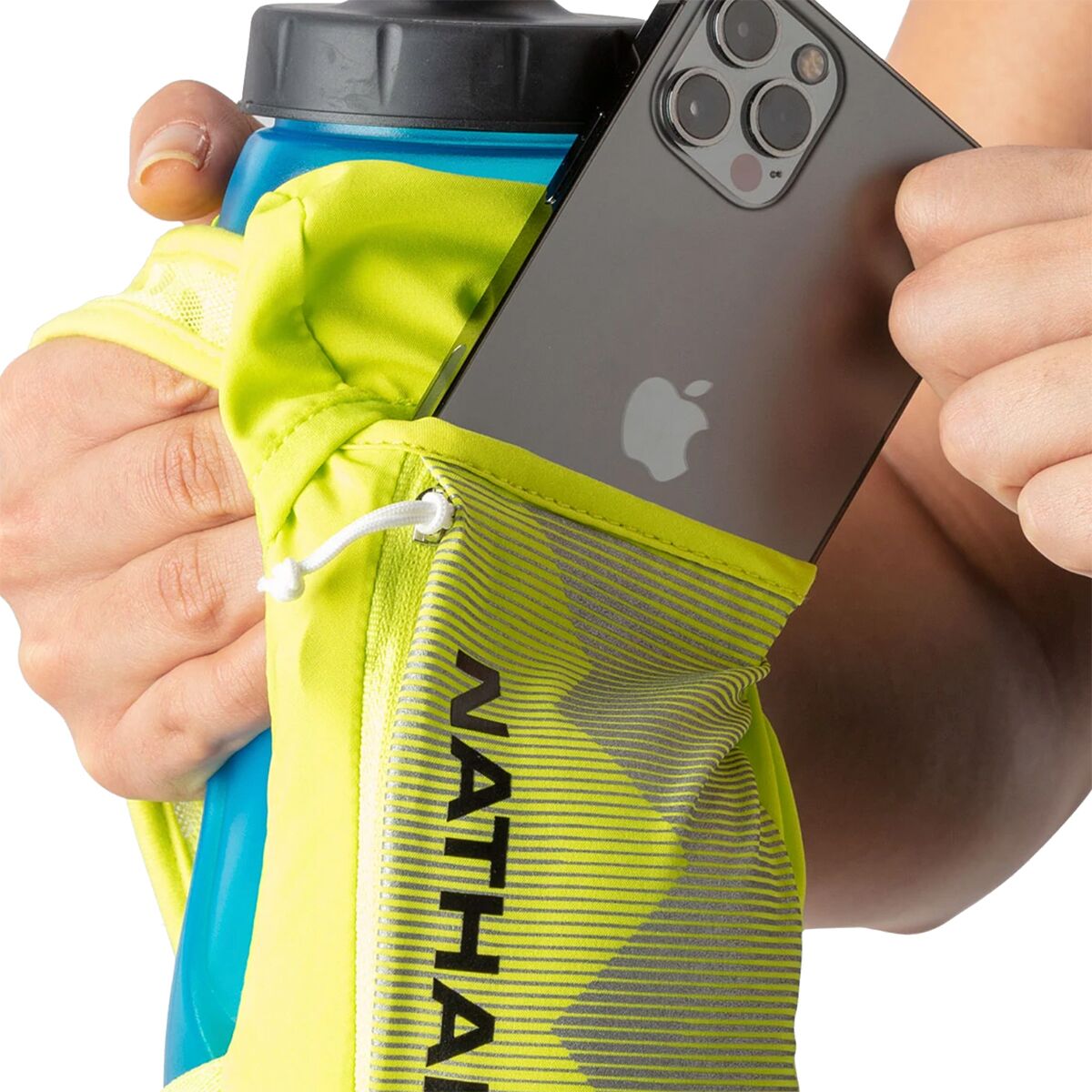 Nathan QuickSqueeze 22oz Handheld