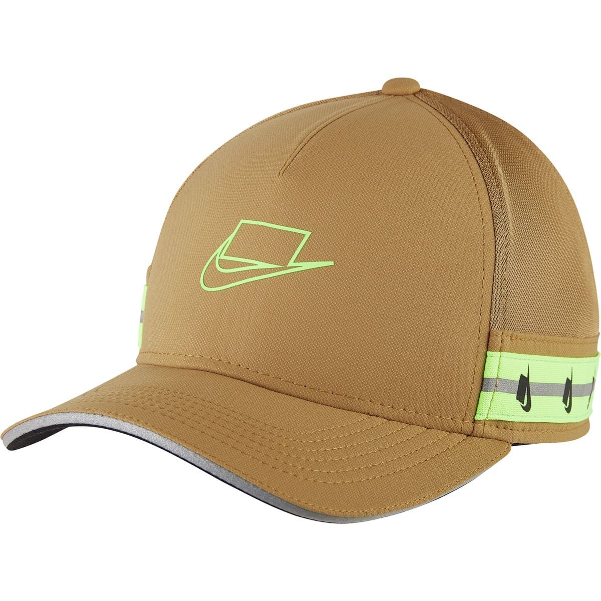 Nike CLC99 Wild Run Trucker Cap Accessories