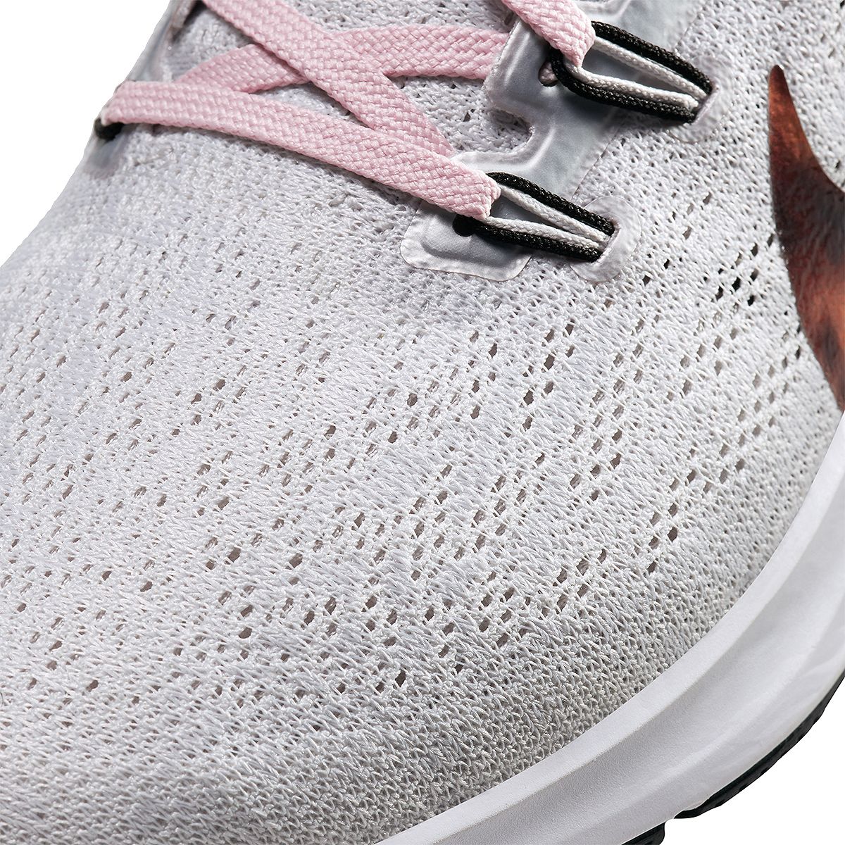 Nike Air Zoom Pegasus 36 Fp Running Shoe - Women
