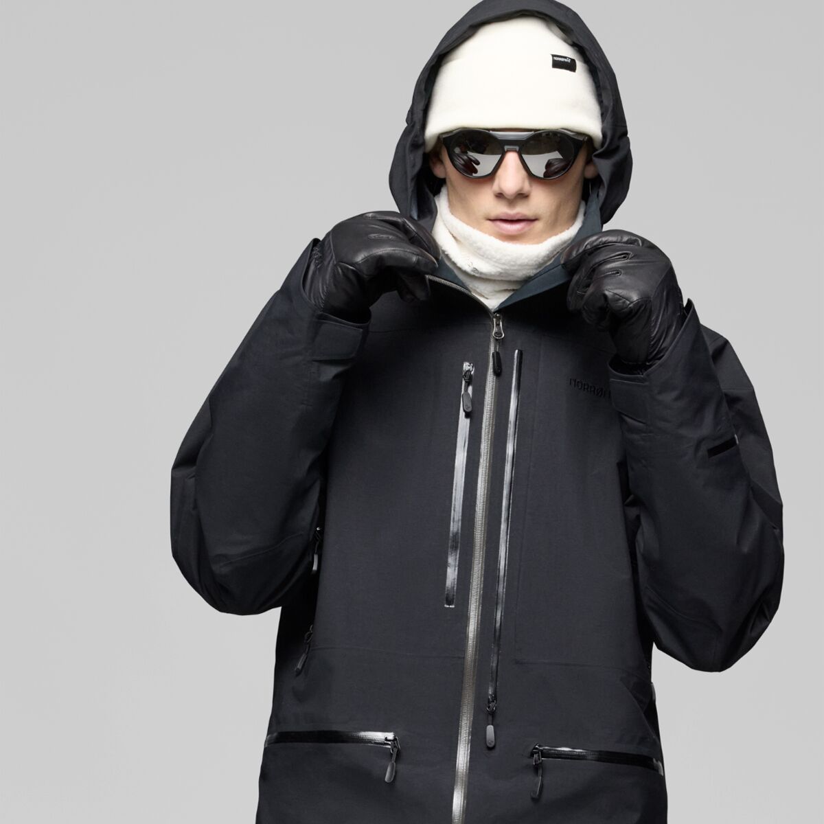 新品未使用NorronaLofotenGORE-TEXProPlusJacket Norrona Lofoten GORE-TEX PRO Plus Jacket - Men's - Clothing