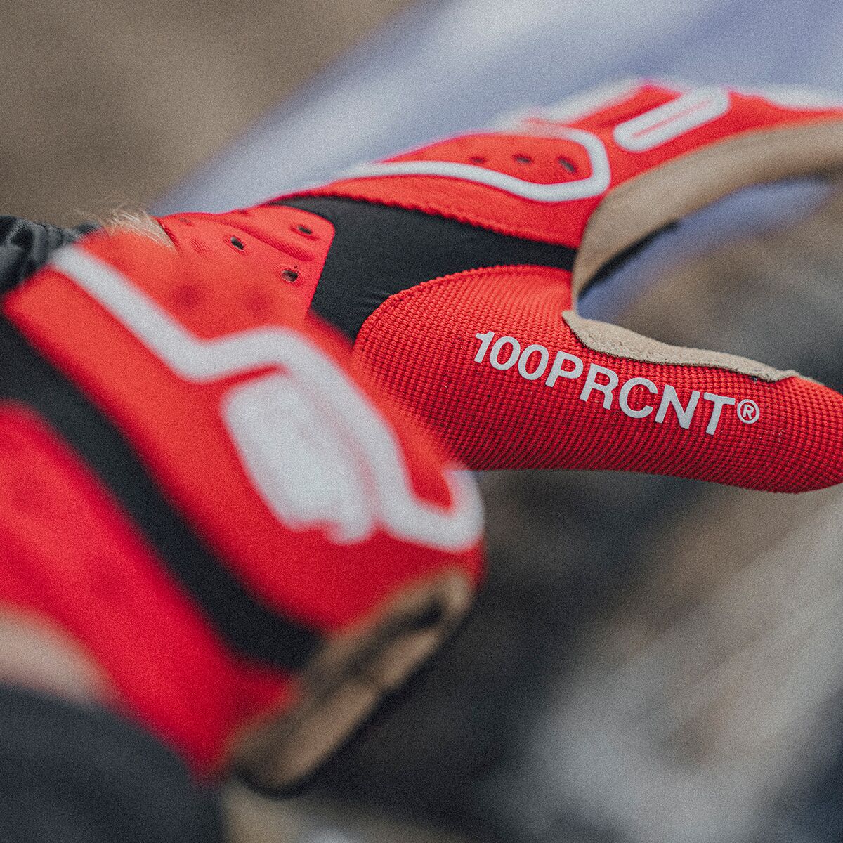 100% Airmatic2 Gloves