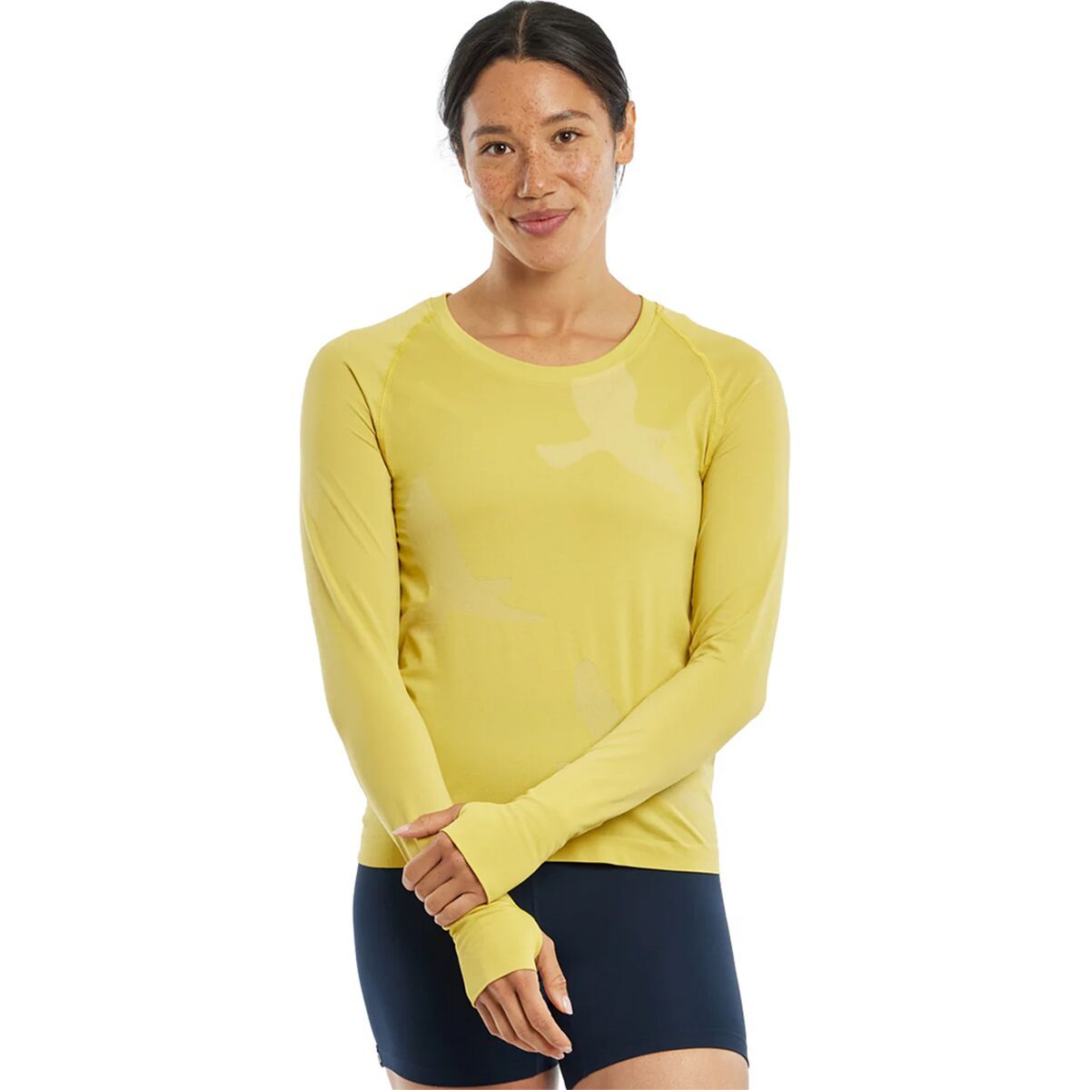 Image of Oiselle Altitude Long-Sleeve Top - Women's Saffron, L