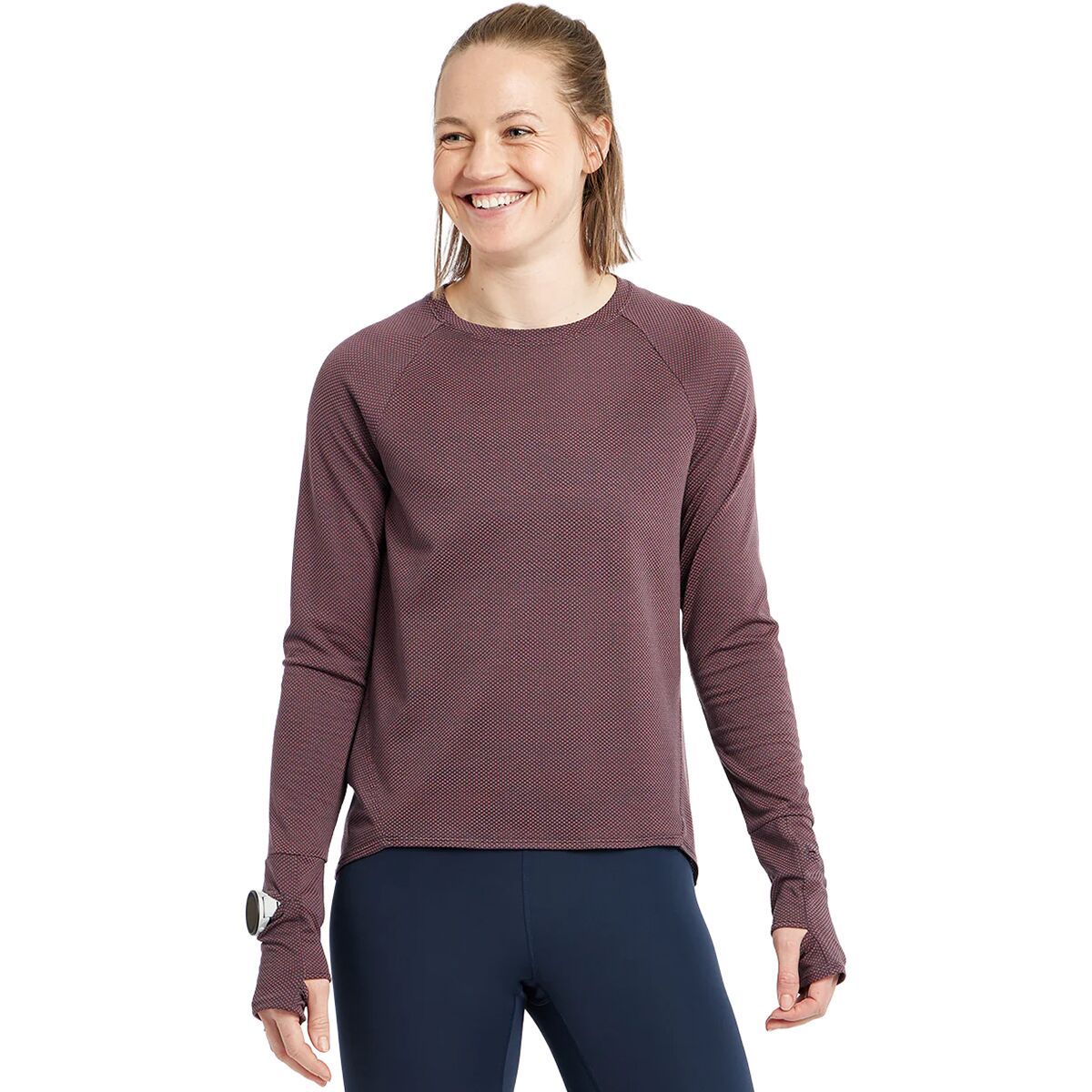 Image of Oiselle Flyout Long-Sleeve Top - Women's Redwood/Ink Blue, 2