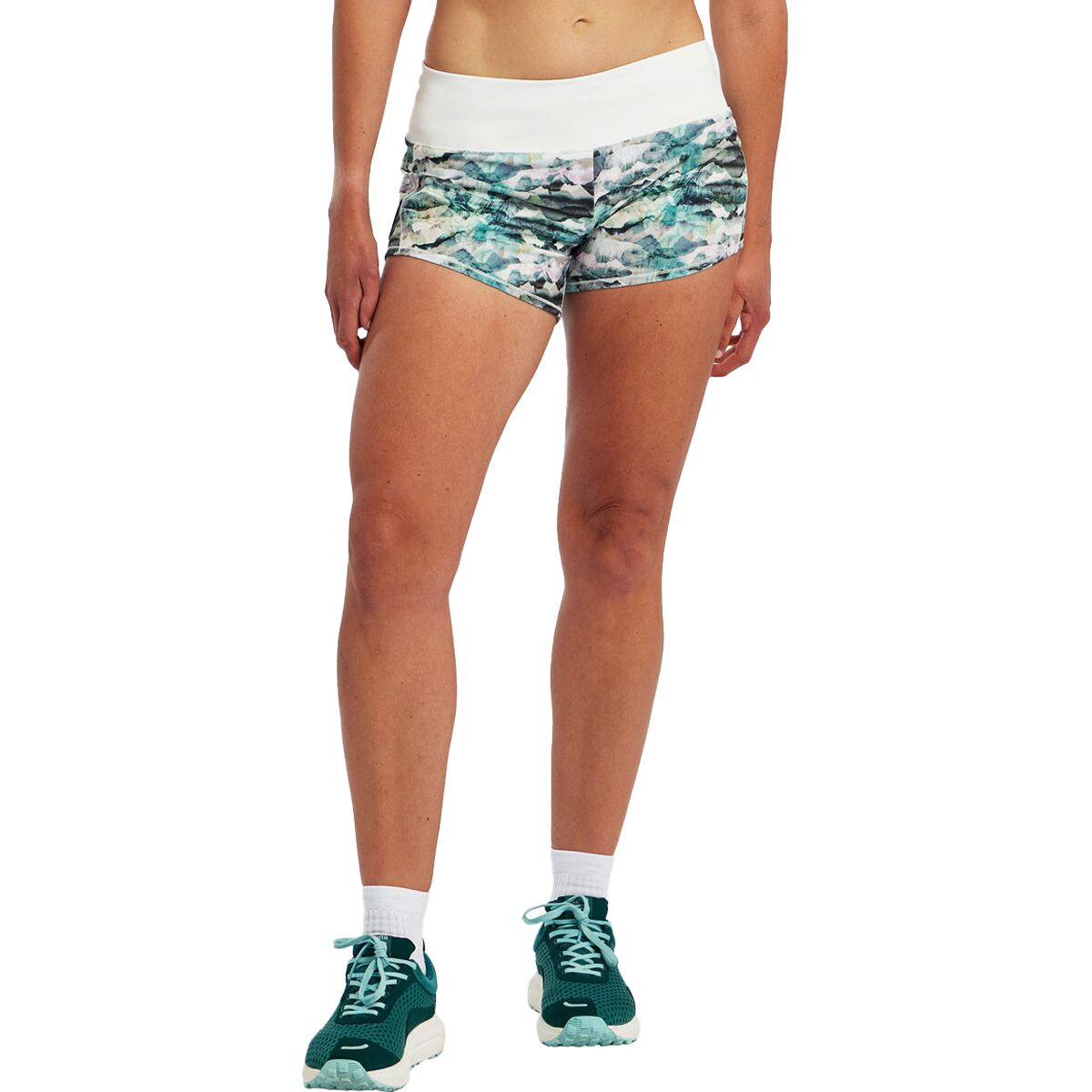 Image of Oiselle Roga Short - Women's Mountain Print, 12