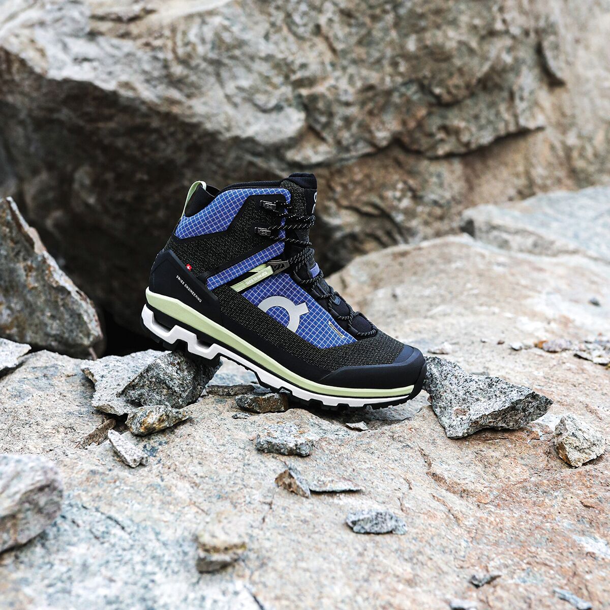 On Running Cloudalpine Waterproof Hiking Boot - Men display picture 3