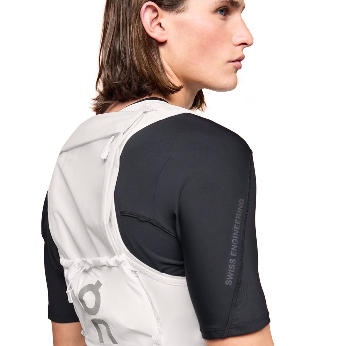 On Running Ultra 10L Hydration Vest - Hike & Camp